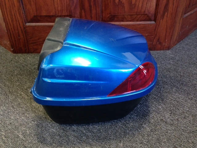 Scooter Trunk - Blue w Key Lock.
