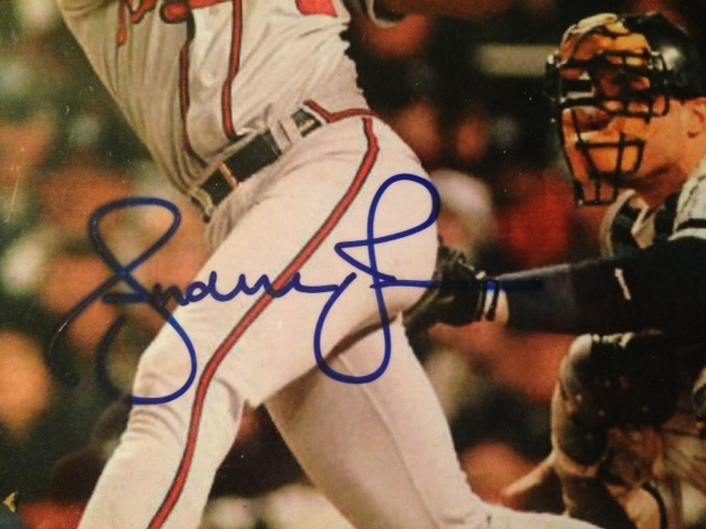 Andruw Jones 8x10 Autographed Photo w COA (HR World Series picture)