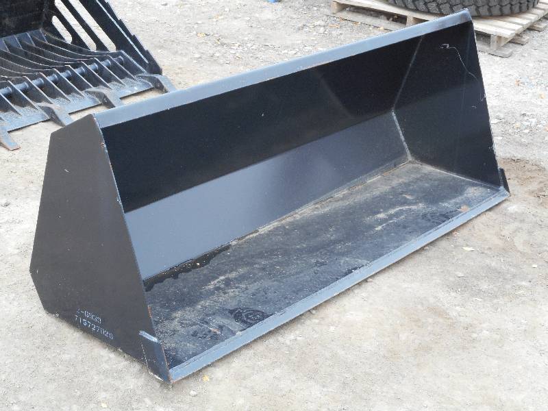 Unused 72 Universal Skidloader Buc...