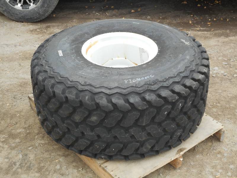 (1) Unused Firestone Turf & Field 1...