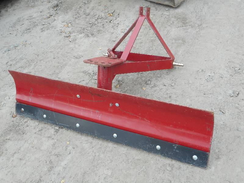 Unused C.H.E. Three Point 60 Blade...