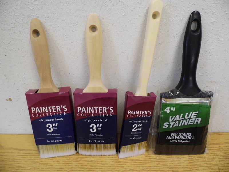 lot 27 image: Paint Brushes
