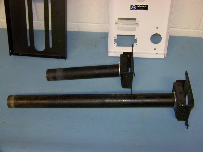 lot 94 image: Ceiling Panels and Extension Pipes for Mounting Televisions and Projectors