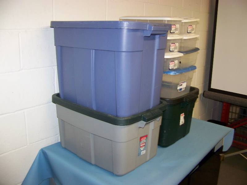 lot 79 image: (10) Plastic Storage Bins  Totes in various sizes