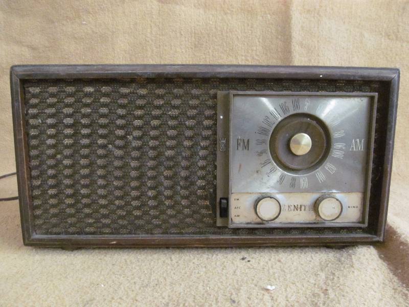 Zenith Radio