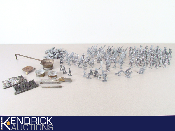 Large Lot of Vintage Lead Soldiers etc.