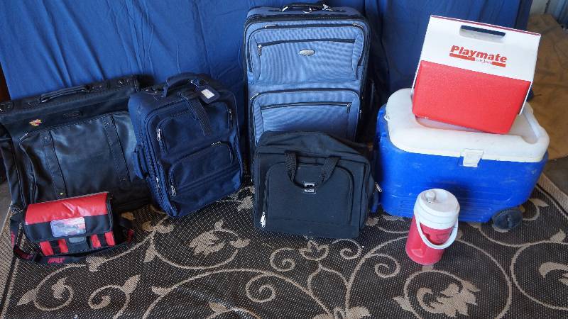 lot 20 image: Traveling Lot