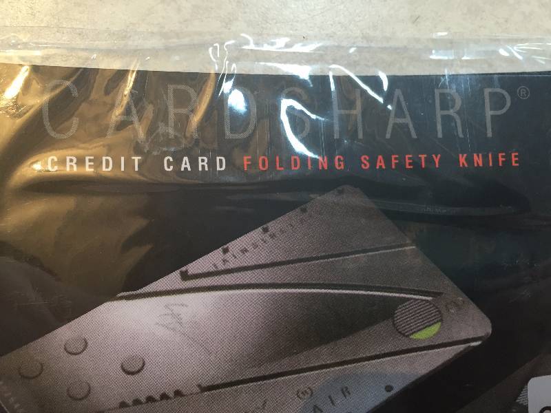 CARD SHARP FOLDING SAFETY KNIFE