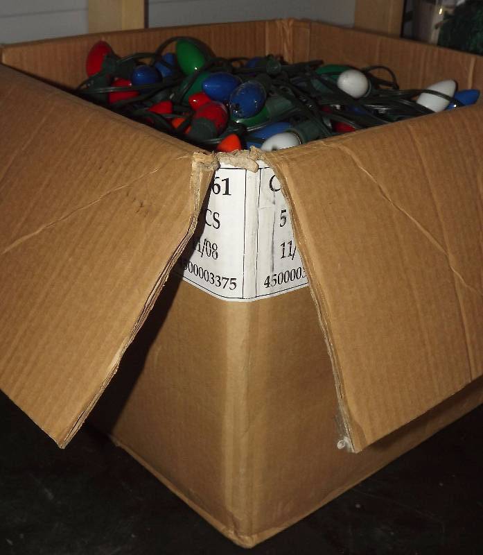 lot 25 image: Box of Outdoor Christmas Lights
