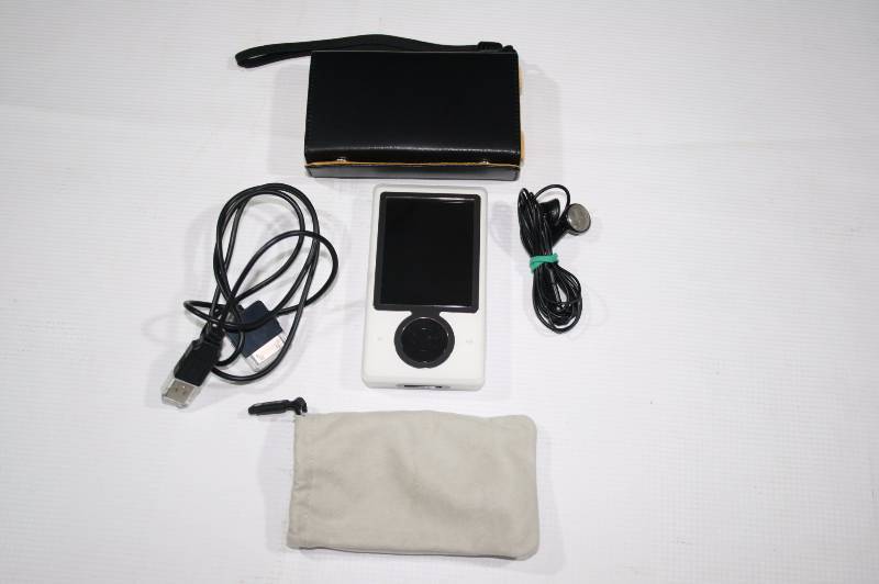 Zune MP3 Player in Belkin Case