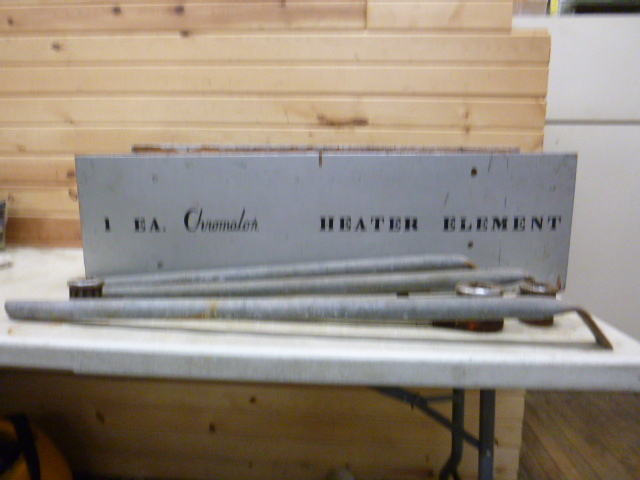 lot 42 image: Pipe Threader