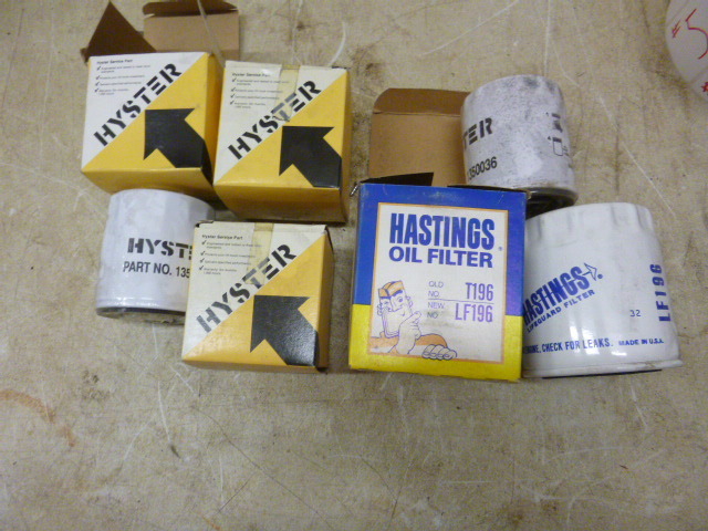 lot 53 image: 4 Hyster Oil Filters and Hastings Oil Filter