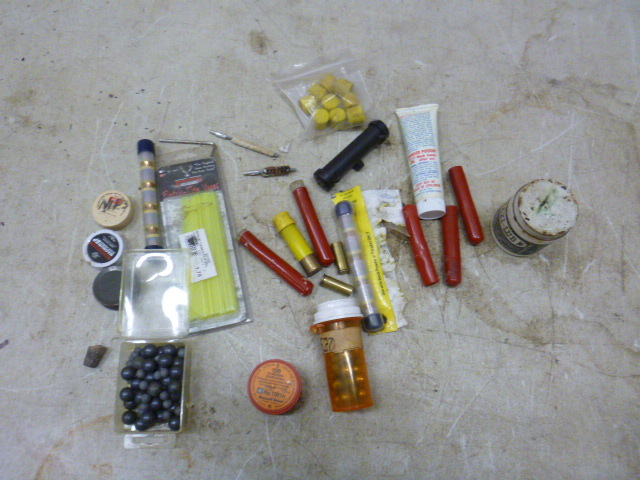 lot 85 image: Miscellaneous Reloading and Black Powder Items