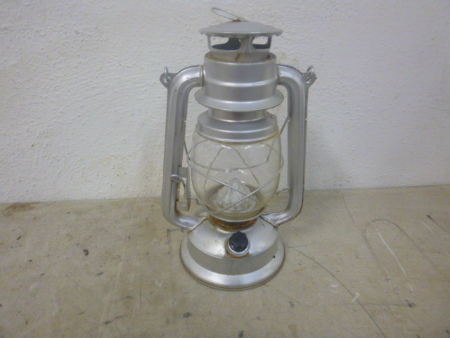 lot 109 image: LED Lantern