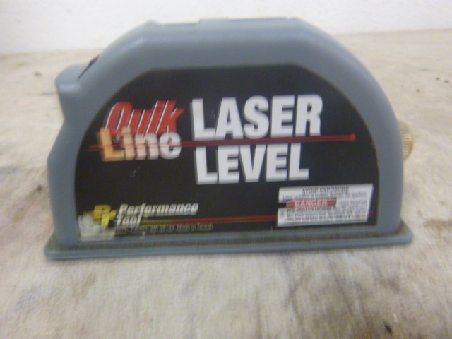 lot 118 image: Quik Line Laser Level