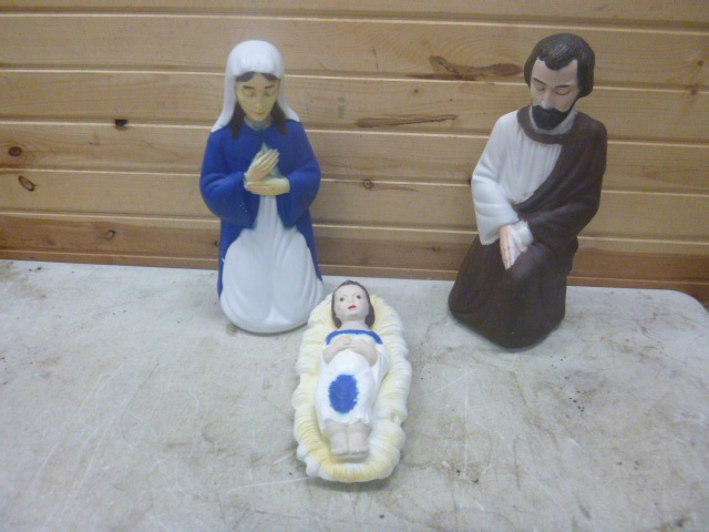 lot 134 image: Nativity Setting