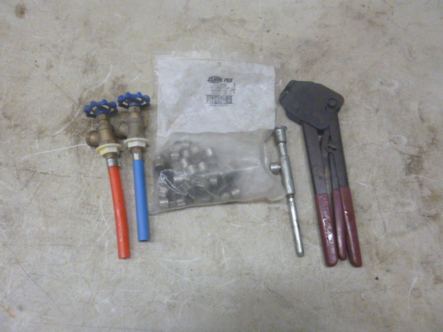 lot 144 image: PEX Tool with Rings