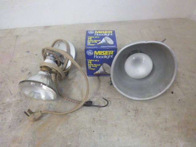 lot 159 image: Heat Lamp and Flood Light