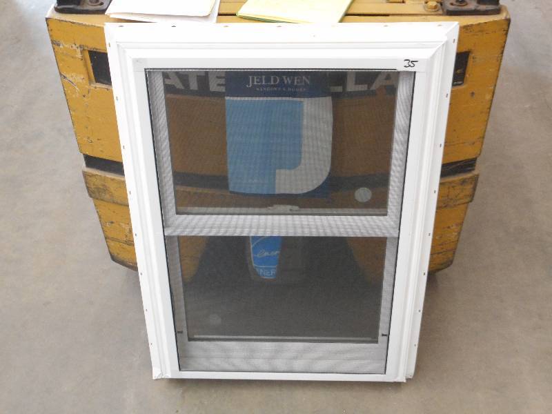 lot 35 image: New Jeldwin 26x36.6 Double Hung V...