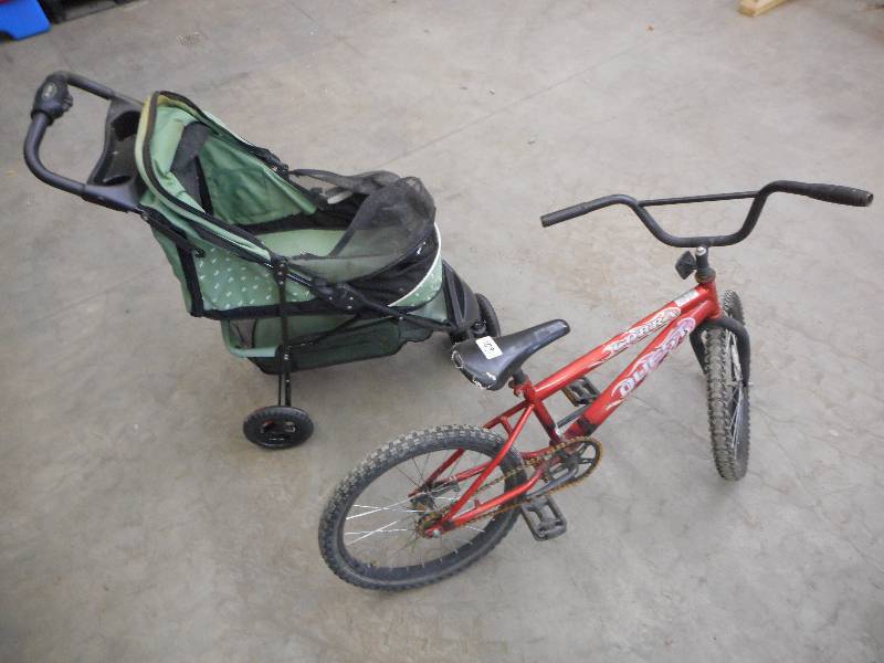 lot 109 image: (1) Packable Stroller & (1) Quest B...