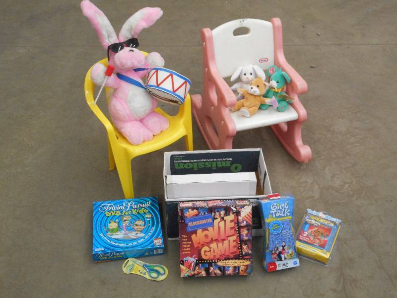 lot 116 image: Lot Of (2) Toddler Chairs, Board Ga...