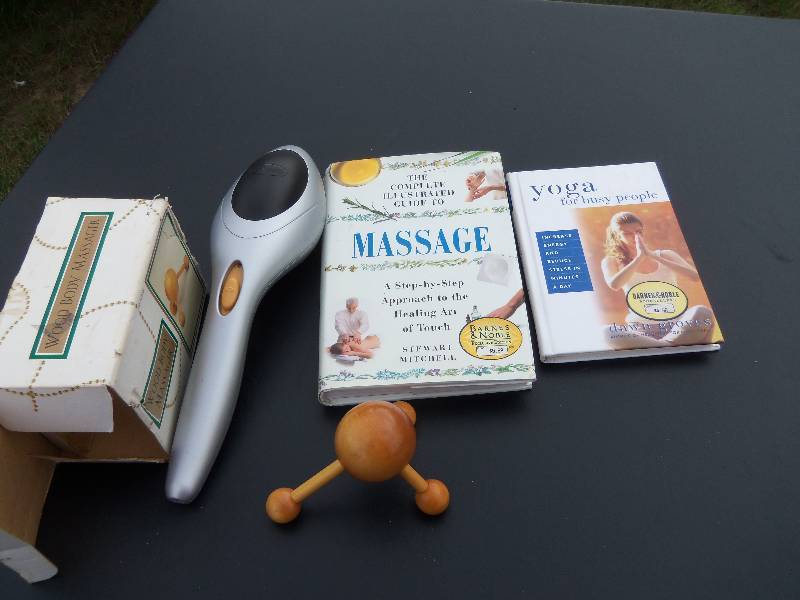 lot 35 image: yoga  massage
