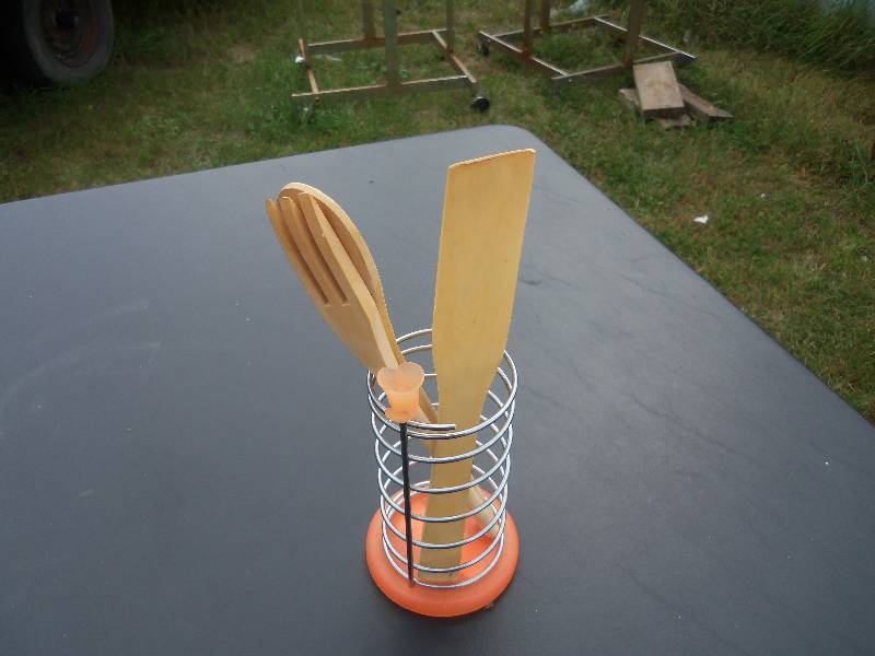 lot 108 image: Wire Holder and Wooden Utensils