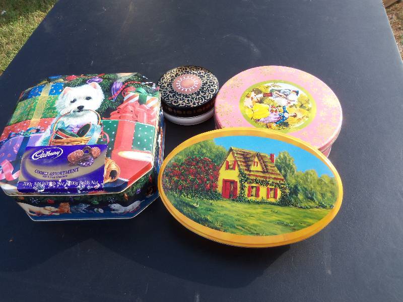 lot 150 image: Assorted Tins