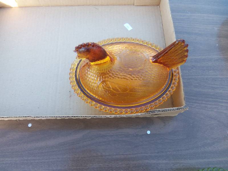 lot 227 image: Candy Dish