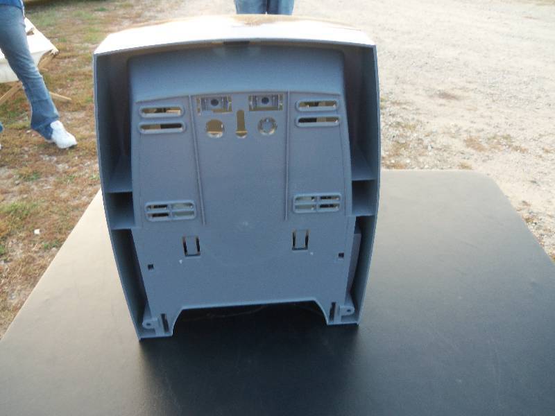 lot 238 image: Paper Towel Dispenser