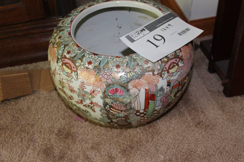 Decorative Pot 12� x 9�.