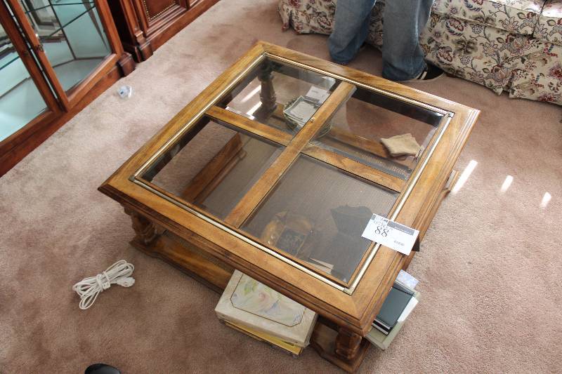 Wooden Table wGlass Inserts 38� x 38� x 14�.
