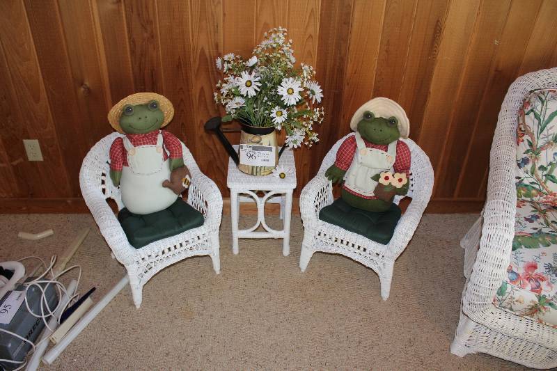Childs Wicker Table & Chair Lot.