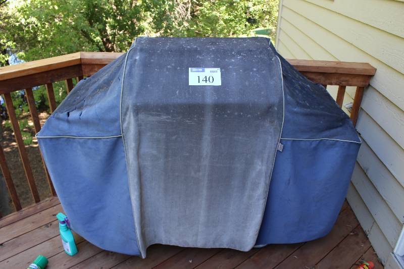 Uniflame Gas Grill wPropane Tank & Cover.