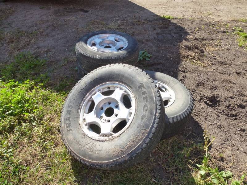 2003 Chevy 12 ton rims