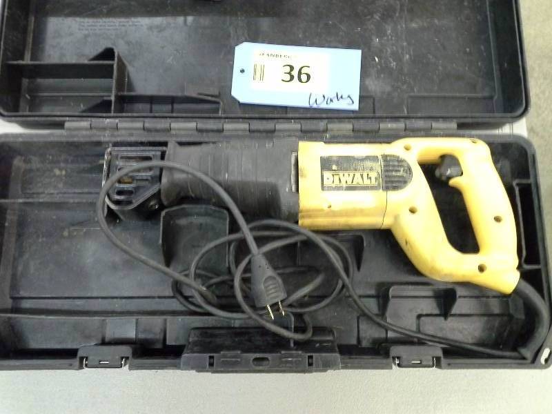 lot 36 image: DeWalt DW303M VS Reciprocating Saw (1)