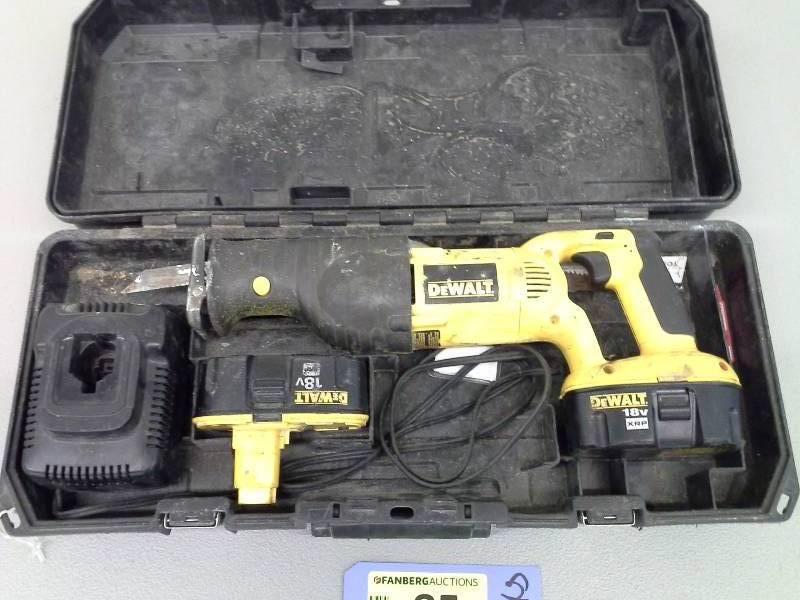 lot 85 image: DeWalt DC385 Variable Speed Reciprocating Saw (1)