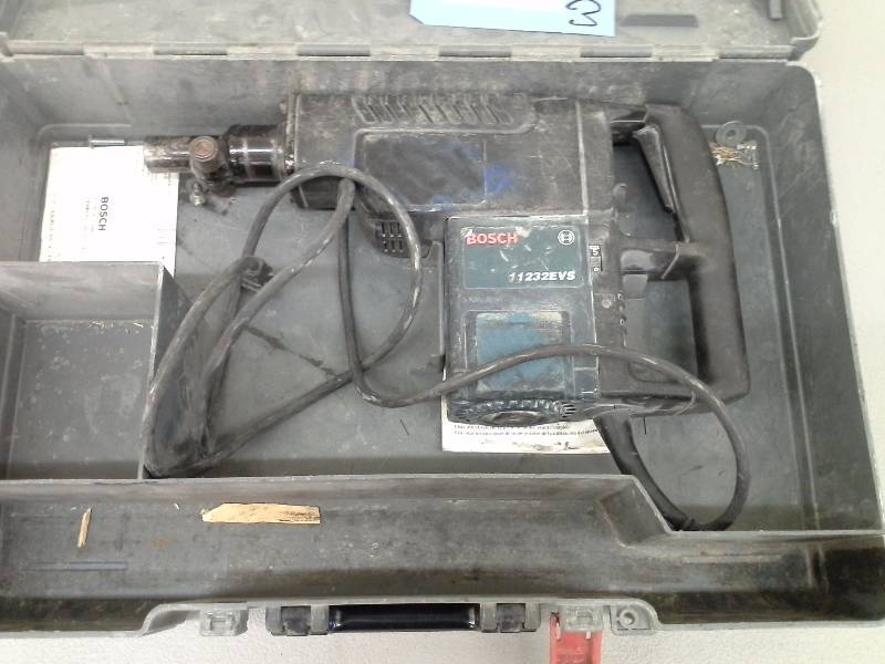lot 109 image: Bosch 11232EVS Hammer Drill (1)