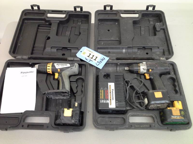 lot 111 image: Panasonic EY6432 Cordless Drill (2)