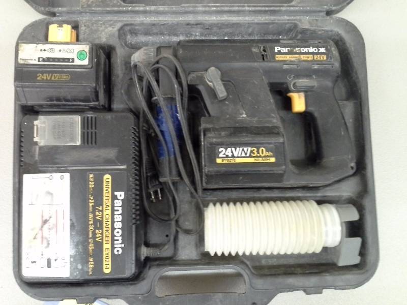 lot 159 image: Panasonic EY6812 Rotary Hammer (1)