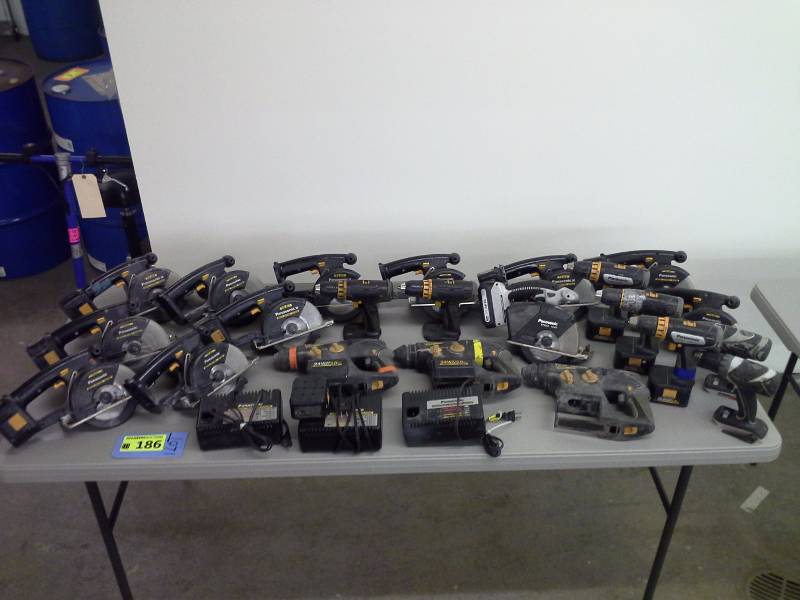 lot 186 image: Panasonic Tool Lot
