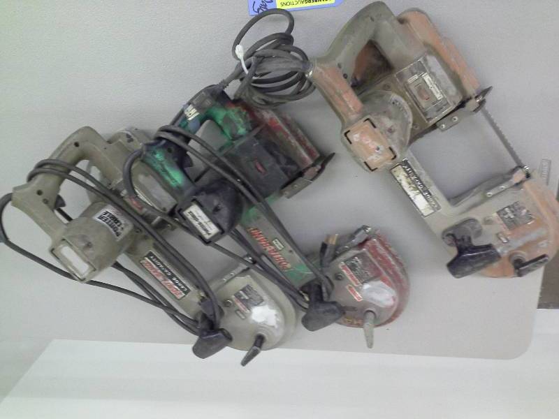 lot 197 image: Porter Cable Heavy Duty Bandsaw (3)
