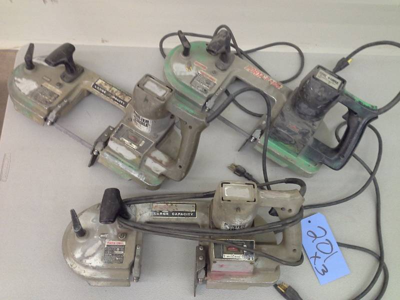 lot 201 image: Porter Cable Heavy Duty Bandsaw (3)