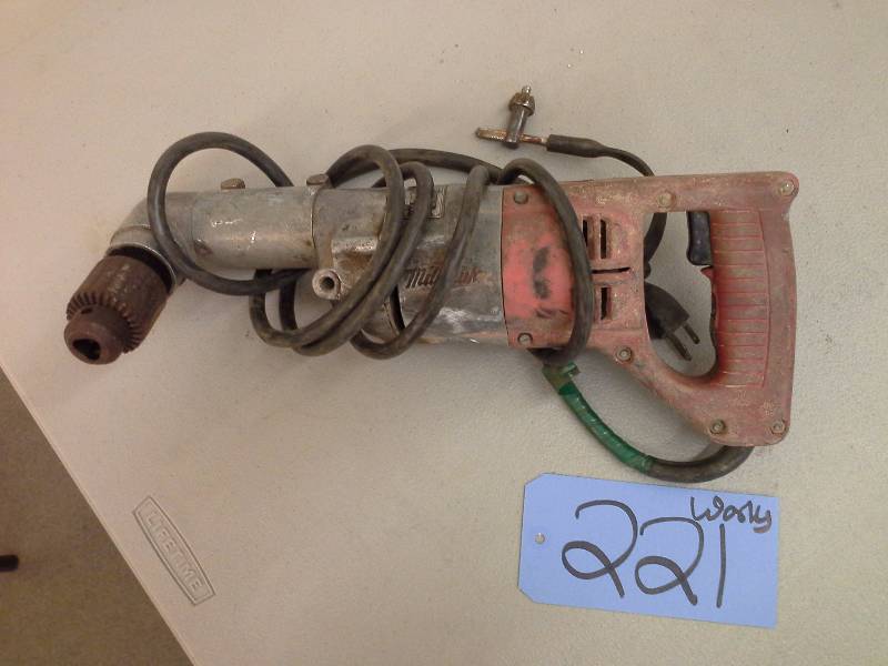 lot 221 image: Milwaukee Right-Angle Drill (1)