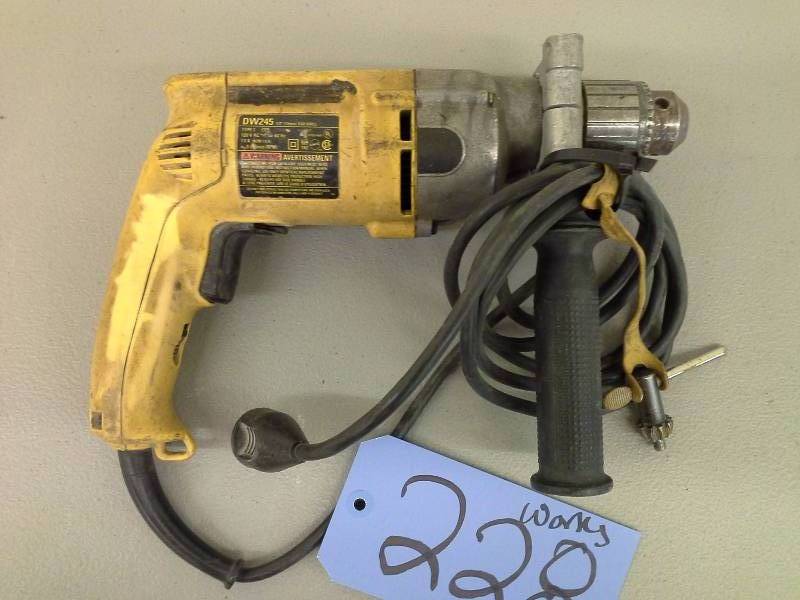 lot 228 image: DeWalt DW245 VSR Drill (1)