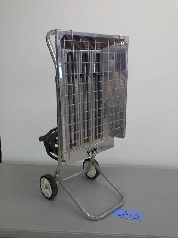 lot 240 image: Aitken Products 480 Volt Heater