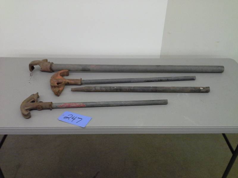 lot 247 image: Pipe Benders