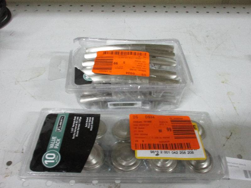 drawer pulls