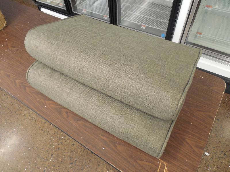 lot 4 image: NEW - 2 Seat Cushions  Patio