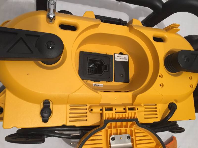 DEWALT RADIO